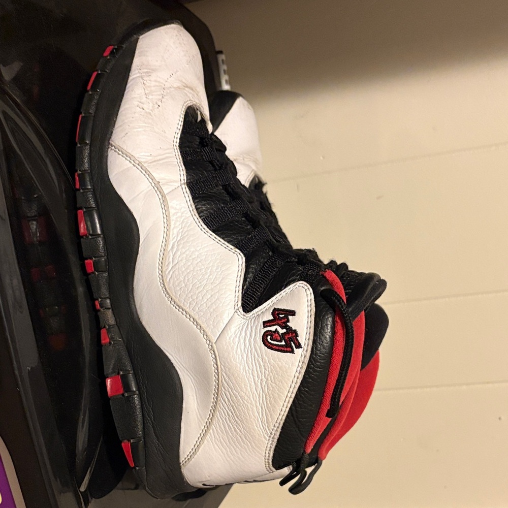 Jordan Retro High-Top Sneakers in White, Black & Red